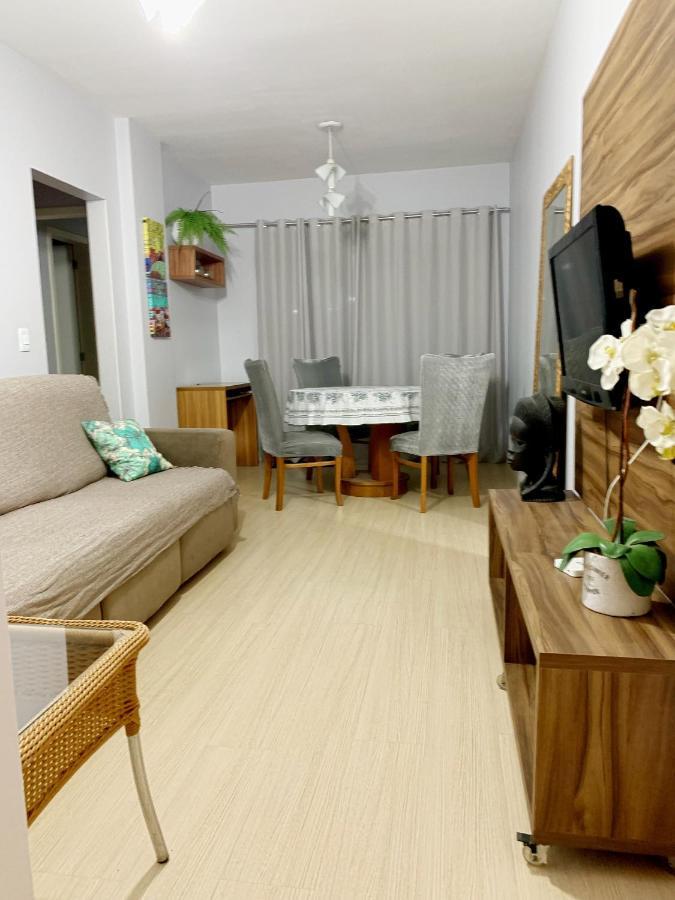 Férias na charmosa Balneário Apartamento